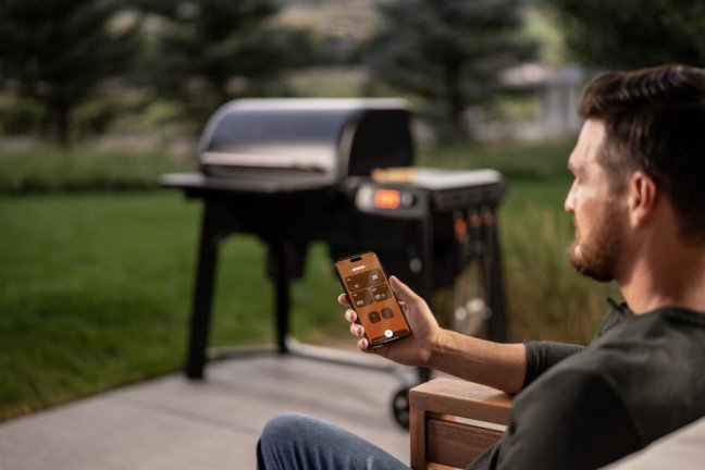 Traeger - Woodridge PRO