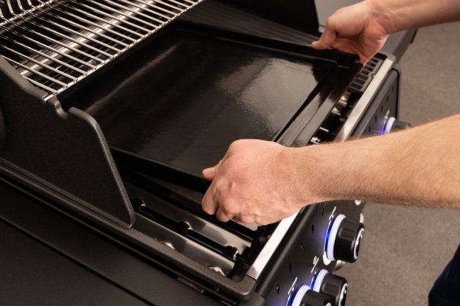 Broil King - Litinová smaltovaná oboustranná plancha Baron/Crown