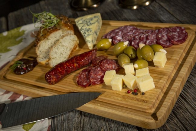 Broil King - Krájecí a servírovací prkénko Baron