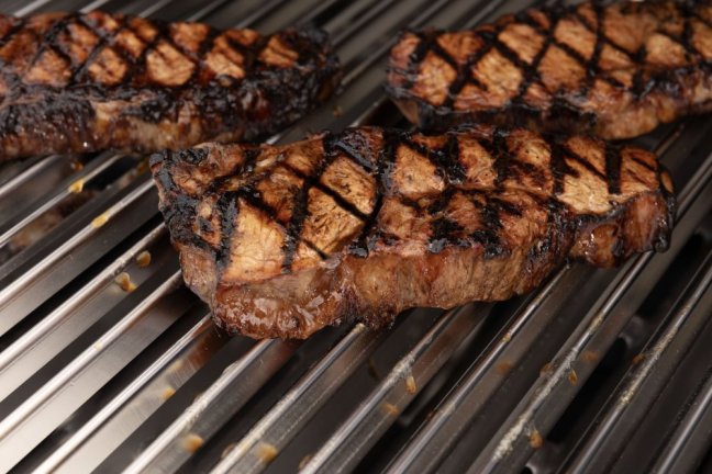 Broil King - Oboustranný nerezový grilovací rošt Regal/Imperial ve tvaru V