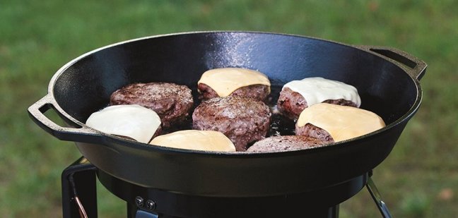 Lodge - Litinová pánev se dvěma madly (průměr 43 cm)