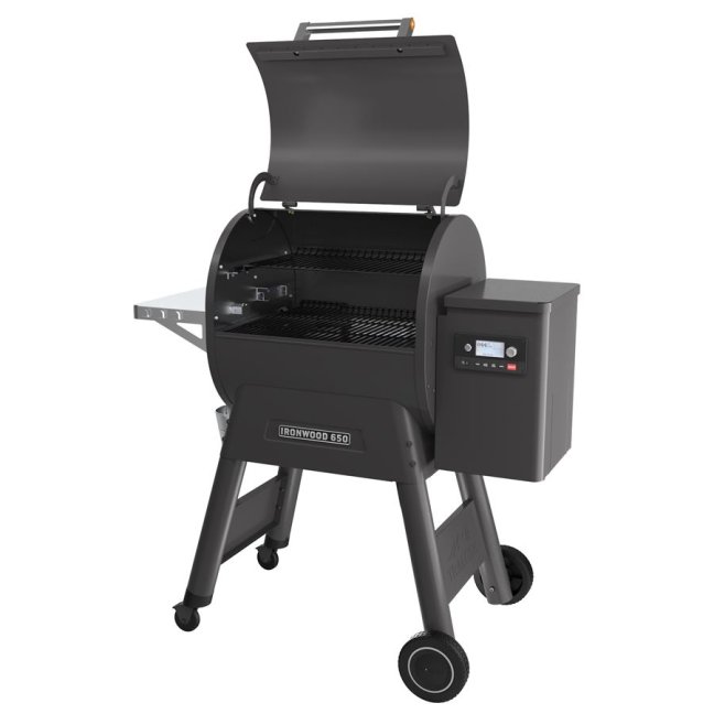 Traeger - IronWood 650 + Pellet Sensor